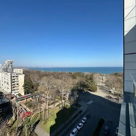 Luxury With Parking Just Steps From The In The Heart Of Burgas!