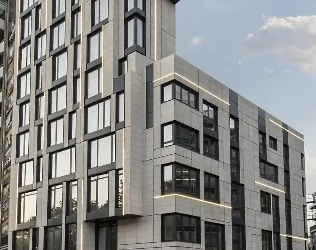 Appartement Luxury With Parking Just Steps From The In The Heart Of Burgas!