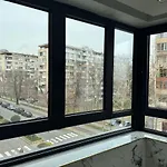 Luxury With Parking Just Steps From The In The Heart Of Burgas! ブルガス