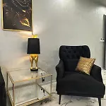 アパート Luxury With Parking Just Steps From The In The Heart Of Burgas! *